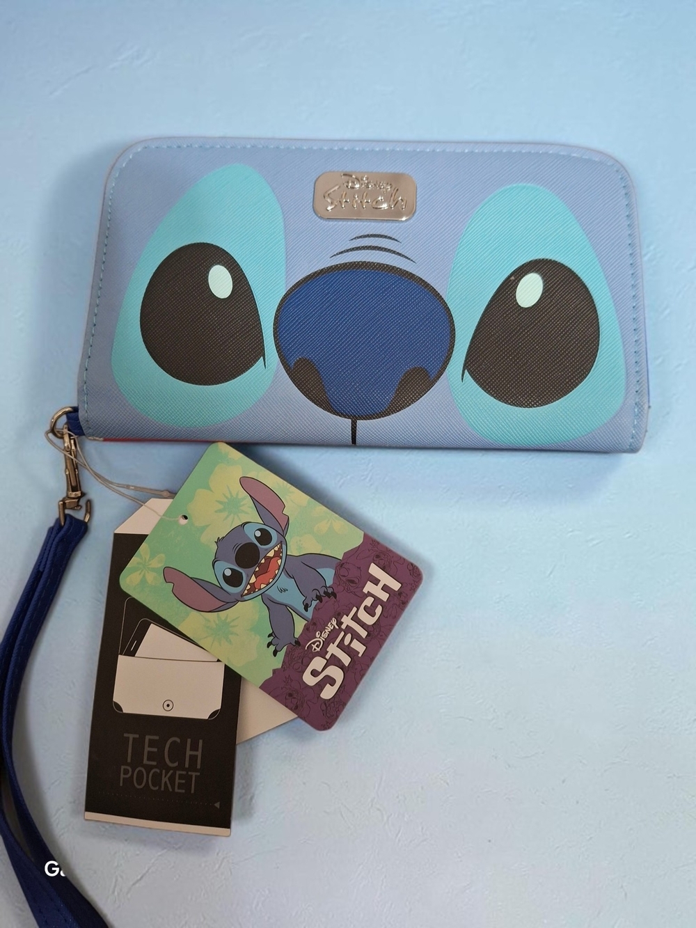 Disney Blue Stitch Face Zip Wallet Wristlet Phone Case NWT